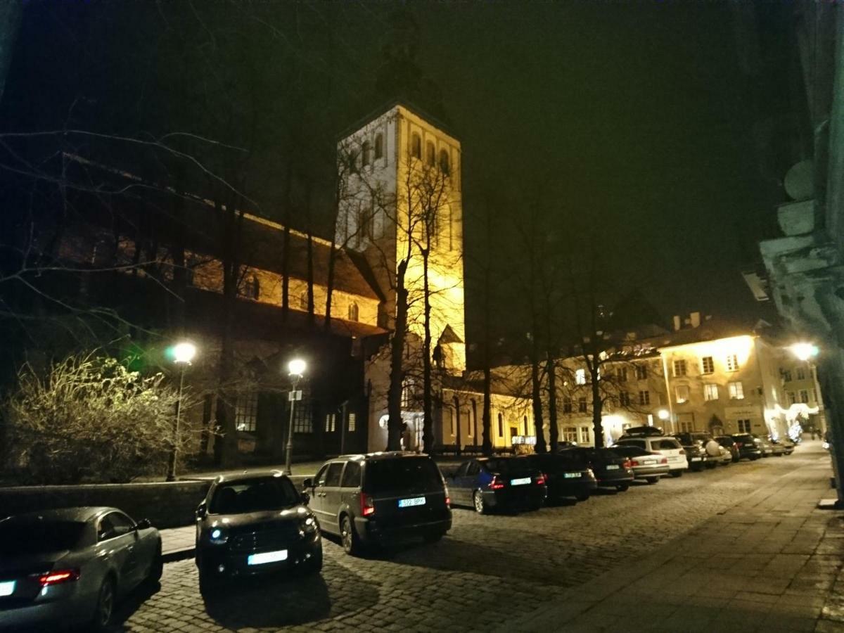 Old Town Niguliste Residence Tallin Exterior foto
