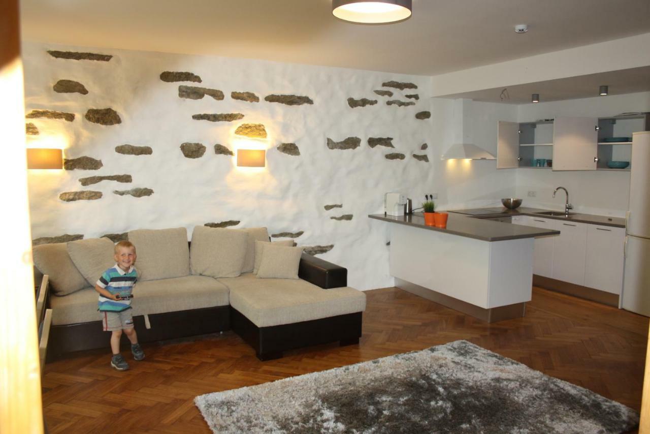 Old Town Niguliste Residence Tallin Exterior foto